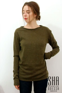 Свитер-лодочка хаки, женский 14-013-3 Свитер-лодочка хаки, женский 14-013-3