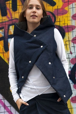 Жилет квадрат, синий джинс 17-065 Жилет квадрат, синий джинс 17-065