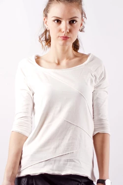 Кофта Джаги молочная 17-007 Кофта Джаги молочная 17-007