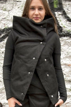 Жилет квадрат, черный джинс Жилет квадрат, черный джинс