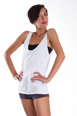 Майка удлиненная  белая  16-012 Майка удлиненная  белая  16-012